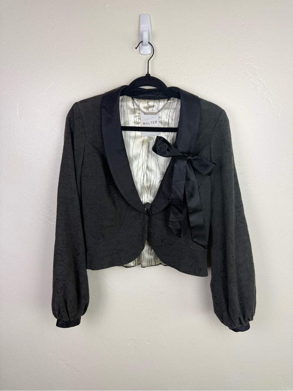 Walter Baker Black Jacquard Satin Bow Cropped Blazer Jacket S